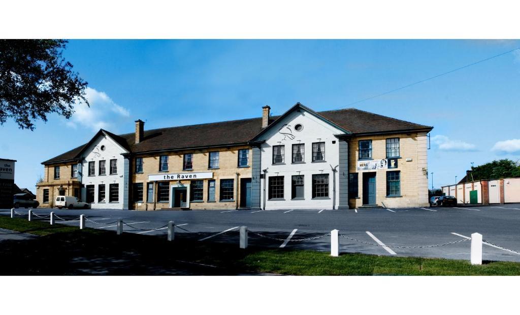The Raven Hotel Corby Eksteriør bilde